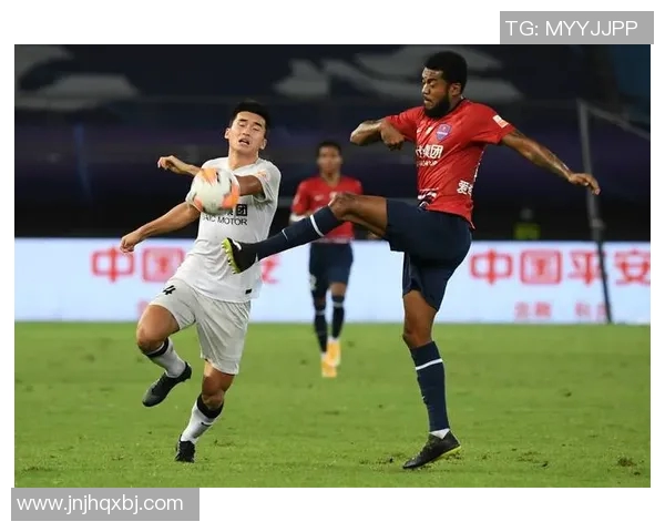 重庆篮球队与上海篮球队赛后实力分析与对比探讨 重庆篮球队与上海篮球队赛后实力分析与对比探讨